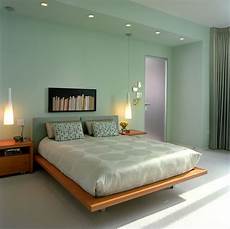 Green Bedroom Color Schemes by 25 Chic And Serene Green Bedroom Ideas Green Bedroom Color Schemes