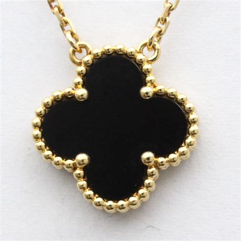 Van Cleef & Arpels Vintage Van Cleef & Arpels Alhambra Pendant Necklace ...
