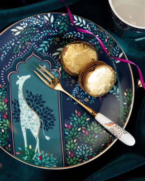 Dinner Plate Dimensions Mm at Carl Cohn blog