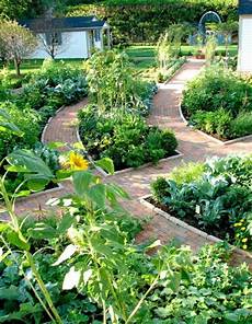 55 Inspiring Pathway Ideas For A Beautiful Home Garden by 55 Inspiring Pathway Ideas For A Beautiful Home Garden 55 Inspiring Pathway Ideas For A Beautiful Home Garden