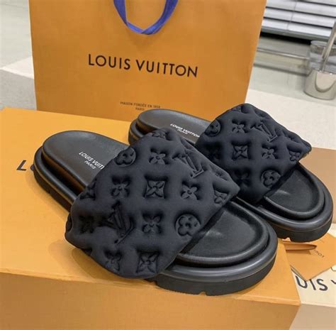 Trendy Louis Vuitton Slippers for Fashionable Women