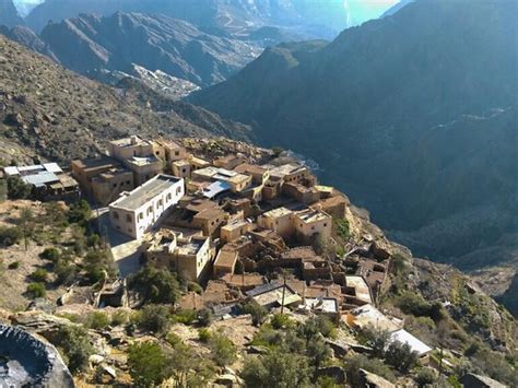 Jabal Akhdar Pictures - Traveller Photos of Jabal Akhdar, Nizwa ...