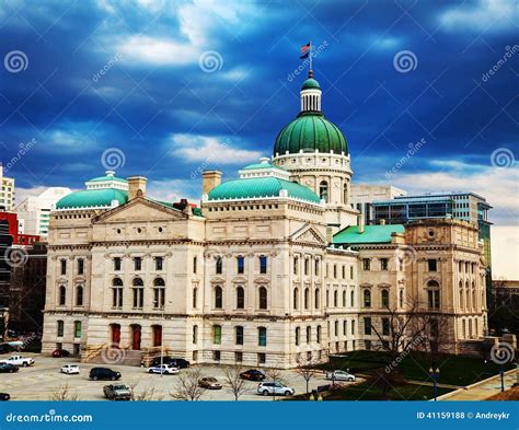Indiana State Capitol Building Stock Photo - Image of landmark, politics: 41159188