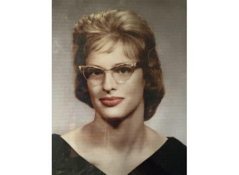 Linda M. Noga Obituary (2025) - Jacksonville, IL - Williamson Funeral Home