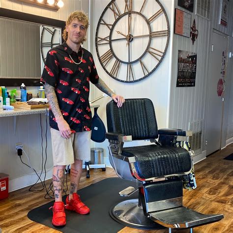 Classic Cuts Barbershop - Louisville, KY 40218 - Services and Reviews