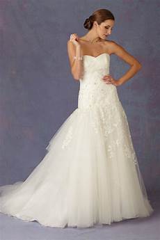 Wedding Gown Styles Guide by Wedding Gowns 101 Learn The Silhouettes Bridalguide Wedding Gown Styles Guide