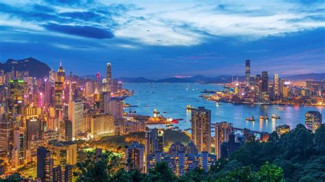 去香港打工是否可行需要考慮以下因素 - 頭條匯