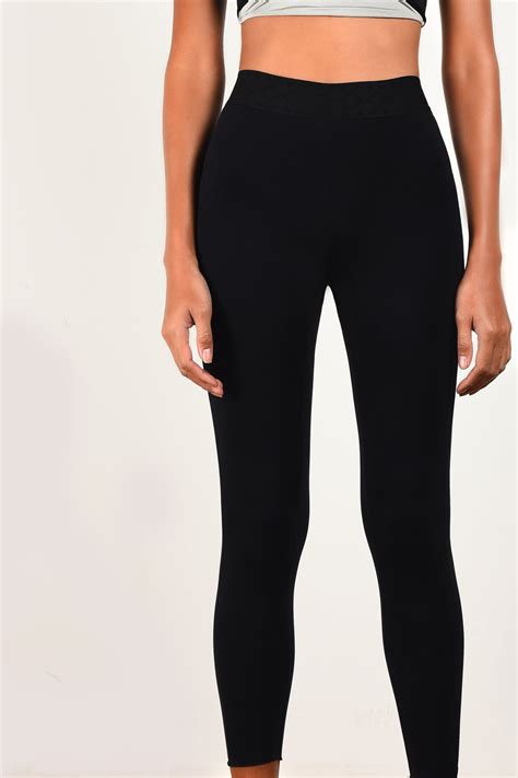 Midnight Leggings – Flirtatious