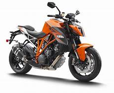 Ktm Superduke 1290 R 2016 by 2016 Ktm 1290 Duke R Buyer S Guide Ktm Superduke 1290 R 2016