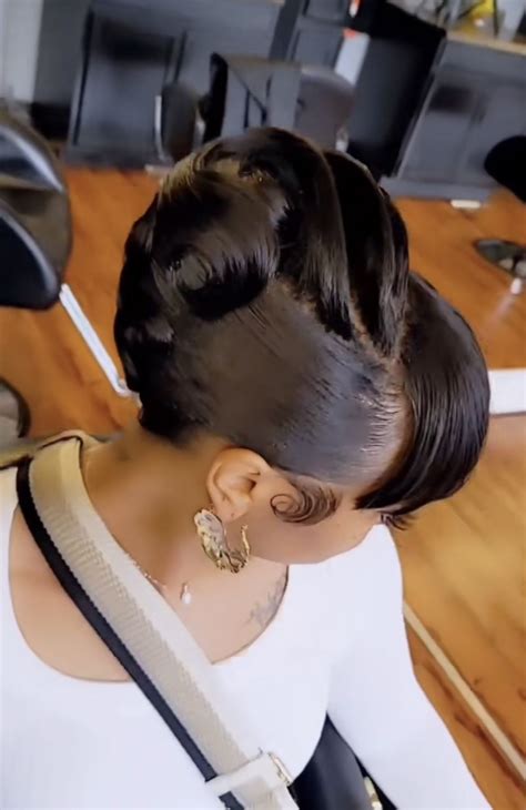 Pin by Neesee El on My Style | Hair twist styles, French roll hairstyle ...