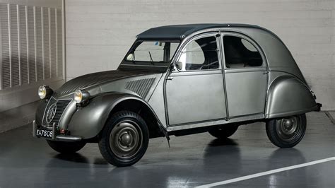1950 Citroën 2CV | The Academy of Art University Collection | Classic ...