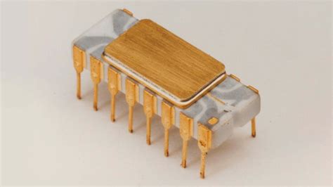 First Computer Microprocessor 的图像结果