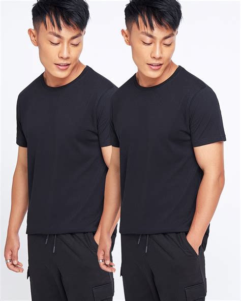 Buy Pack of 2 Men's Black T-shirt Online in India at Bewakoof