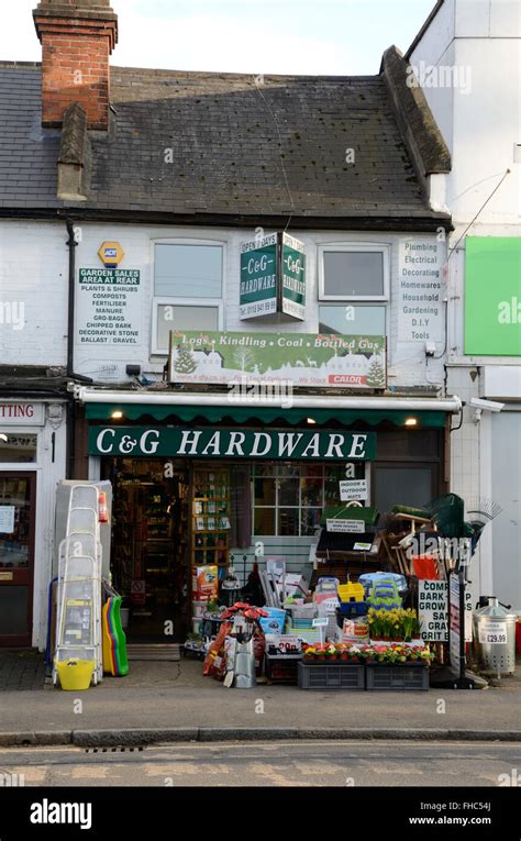 Local Hardware Store 的图像结果