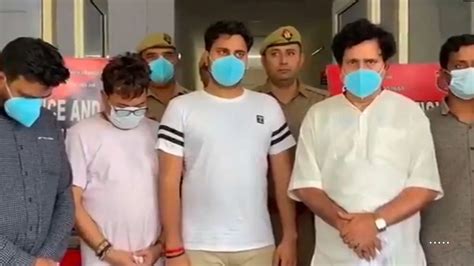 Uttar Pradesh: Fake International Police Bureau Busted In Noida; 6 Held ...