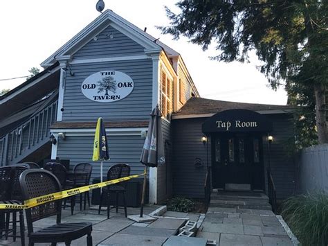 THE OLD OAK TAVERN, Gaylordsville - Restaurant Reviews, Phone Number ...