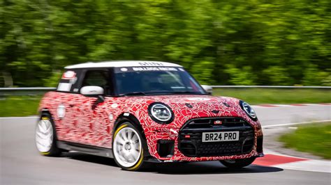 Mini John Cooper Works (2025) startet auf dem Nürburgring