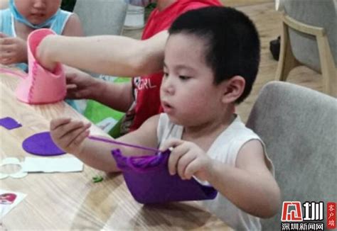 带着孩子做一个手工玩具 亲子互动手工坊趣味多_深圳新闻网