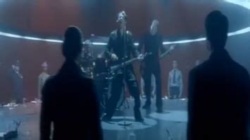 Time Running Out 的图像结果