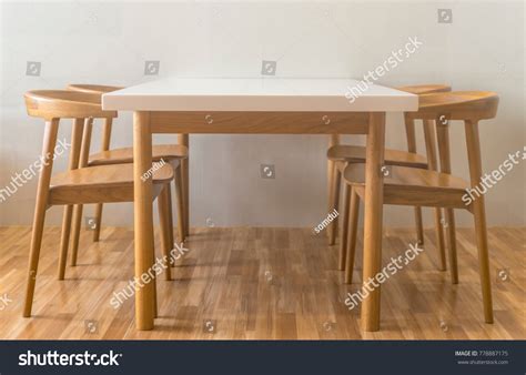 Restaurant Table Side View 的图像结果