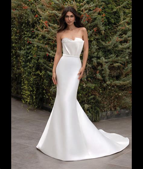 Pronovias - Patsy's Bridal Boutique