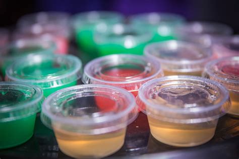 How Long Do Jello Shots Take to Set? - Food Fanatic