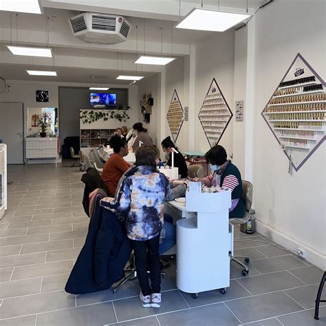 Titi Nails & Spa viert 5-jarig jubileum - Alphens.nl