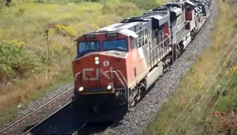 Does This Video Show NATO Sending Tanks For Fighting Russia In Ukraine?