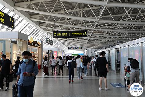 三亚机场2021年旅客吞吐量突破1000万人次 较2020年提前87天 - 民用航空网