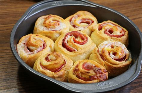 Pizza Roll Ups | Eat Farm Love