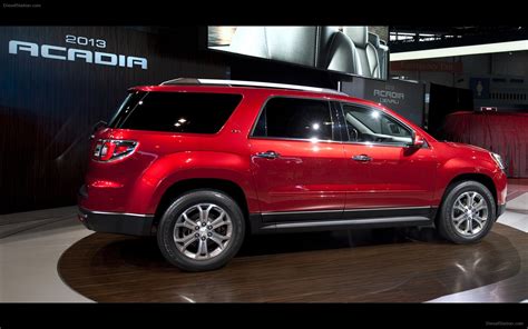 GMC Acadia 2013 Widescreen Exotic Car Wallpaper #27 of 56 : Diesel Station