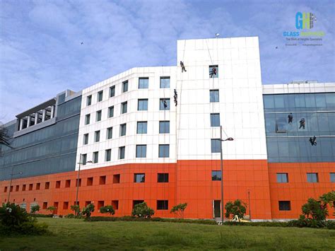 Facade Cleaning