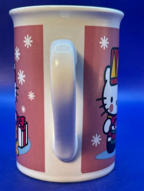 Hello Kitty Christmas Gifts Mug - CupofMood