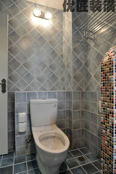 卫生间瓷砖选这几种颜色，高端又美观！_白色