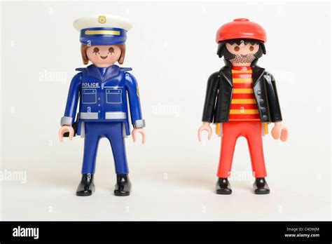 playmobil police officer