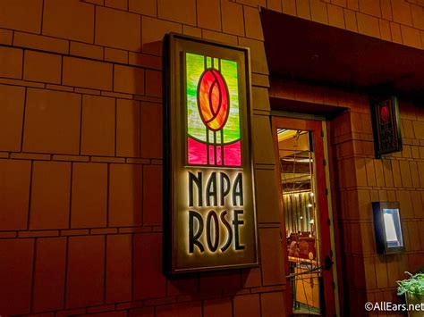 This Disneyland Hotel Announcement Is a Total GAME CHANGER - AllEars.Net