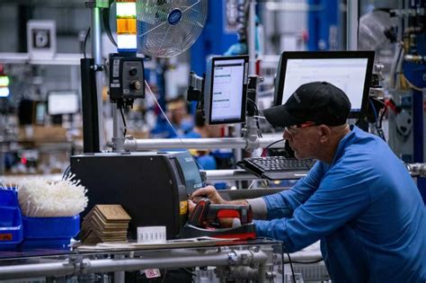 Boss Amazon Machine Robot 的图像结果