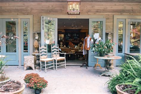 Top 10 Boutique & Antique Shops in Cashiers, NC | Peachfully Chic