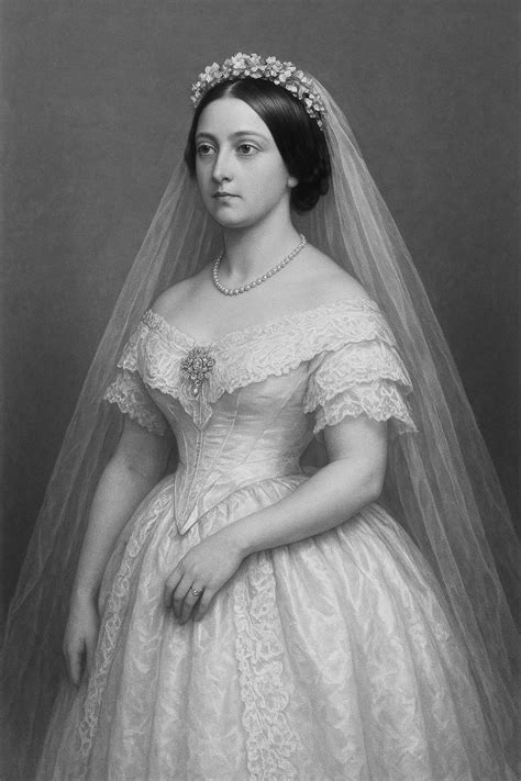 Wedding Traditions and Meanings: The White Wedding Dress: From Royalty to Modern Tradition