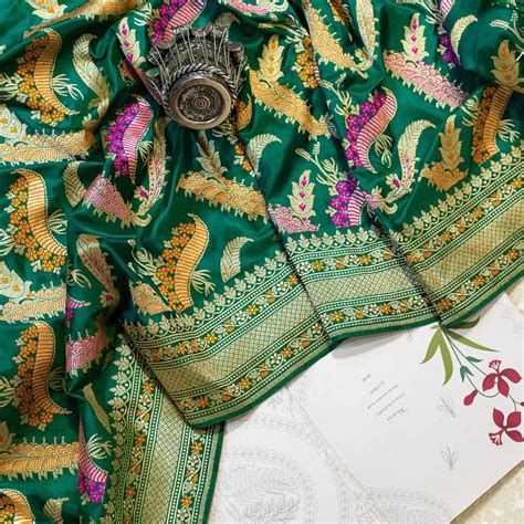Handwoven Green Banarasi Pure Silk Saree with Meenakari Floral Jaal ...