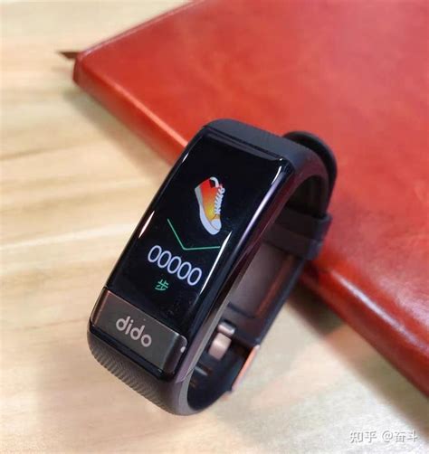 华为手环4 Pro测评：独立GPS运动监测+NFC智慧功能，生活多点活力 - 知乎