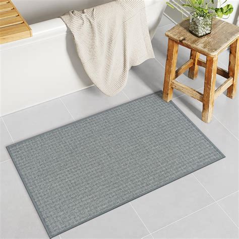 Amazon.com: Uphome Gray Bath Mat Waffle Non-Slip Small Bathroom Rug ...