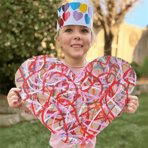 Scribble Art Hearts - Preschool Valentine's Day Process Art - Friends ...