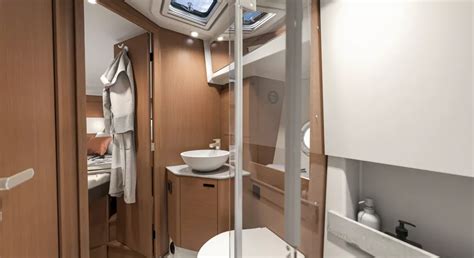 Swift Trawler 37 Fly | BENETEAU