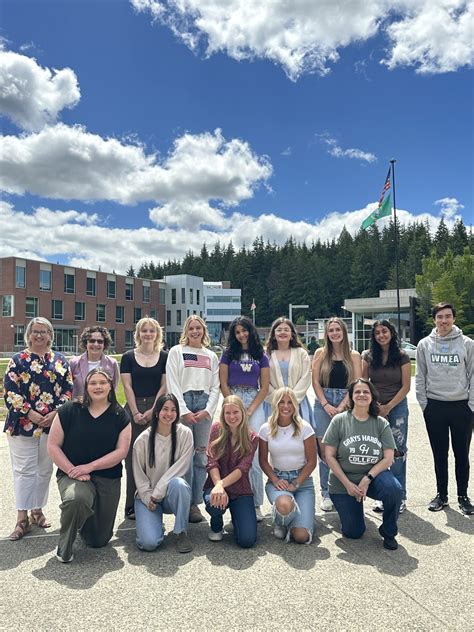 GHC celebrates graduates with 4.0 GPA - KXRO News Radio