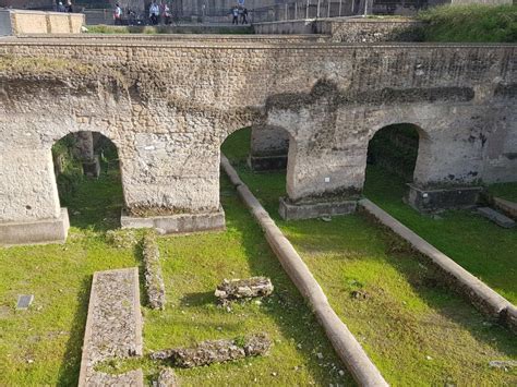 Ancient Rome 的图像结果