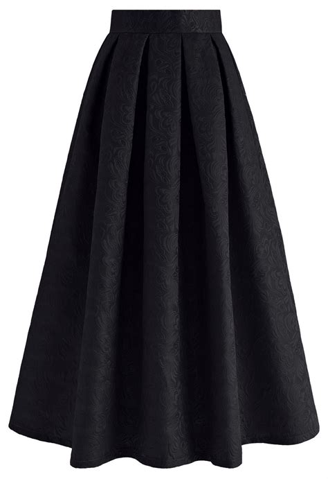 Pin by Mph on Maxi Skirts | Jacquard midi skirt, Midi skirt, Style