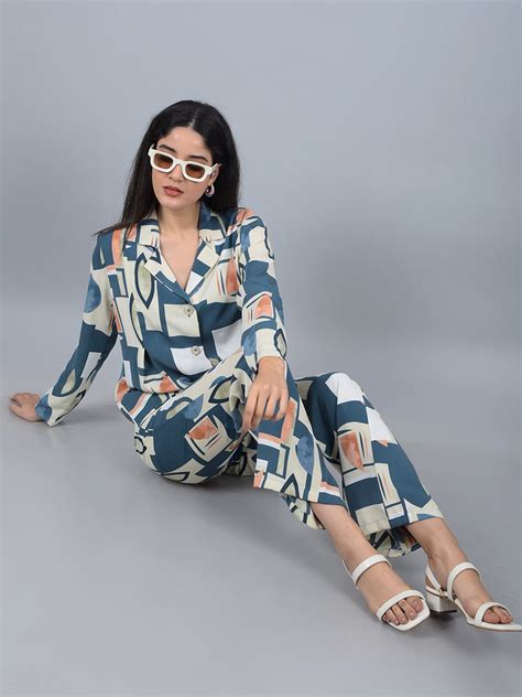 Buy Co-ords Set for Women Online in India | Crimsoune Club