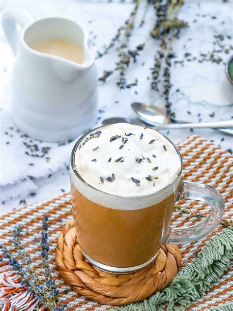 Copycat Starbucks London Fog Latte (Cozy and Easy Recipe!)