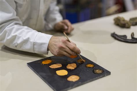 Worktop Corner Archives | Caesarstone EMEA